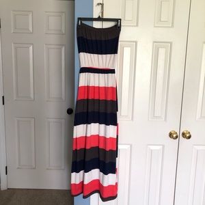Multicolor Maxi Dress w Synched Waist